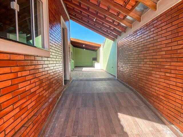 #1025 - Casa para Locação em Piraju - SP - 2
