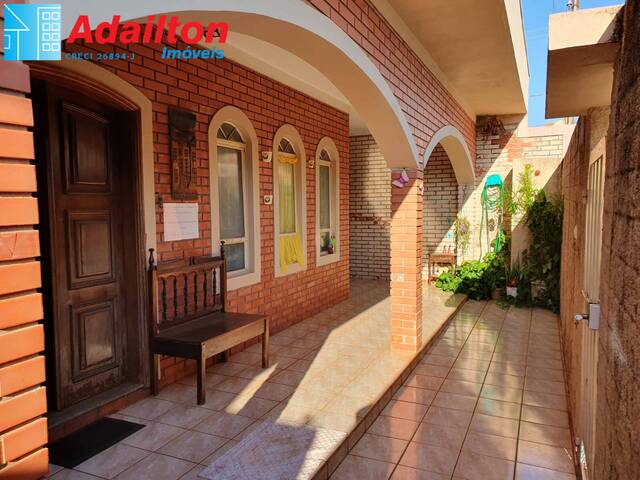 #1564 - Casa para Venda em Piraju - SP - 3