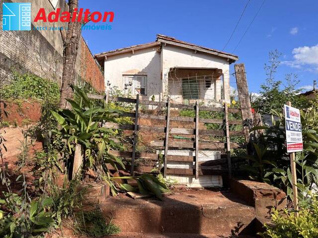 #1629 - Casa para Venda em Piraju - SP - 2