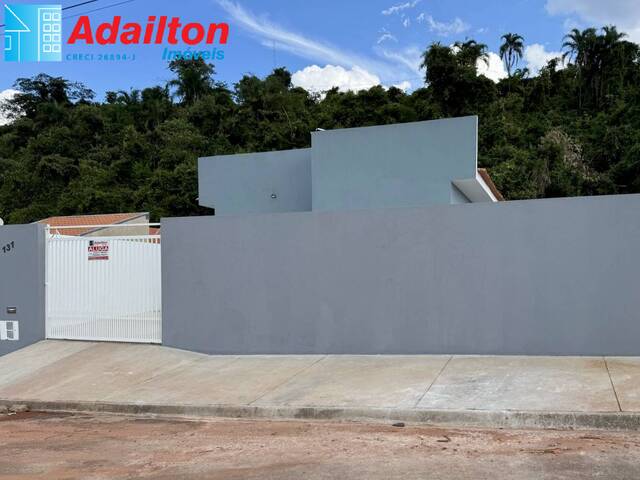 #1703 - Casa para Locação em Piraju - SP - 2