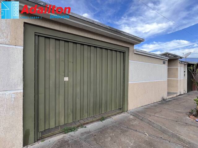 #1704 - Casa para Venda em Piraju - SP - 2