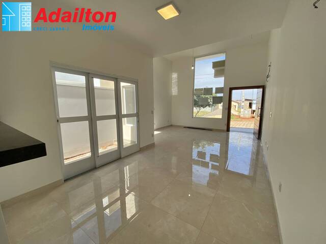 #1597 - Casa para Venda em Piraju - SP - 3