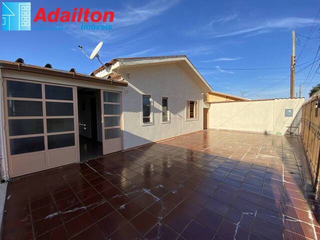 #1743 - Casa para Venda em Piraju - SP - 2