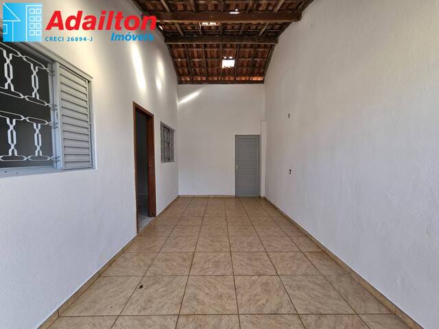 #1781 - Casa para Venda em Piraju - SP - 2