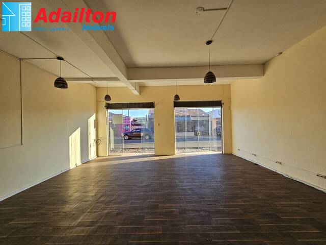 #1793 - Sala para Locação em Piraju - SP - 2