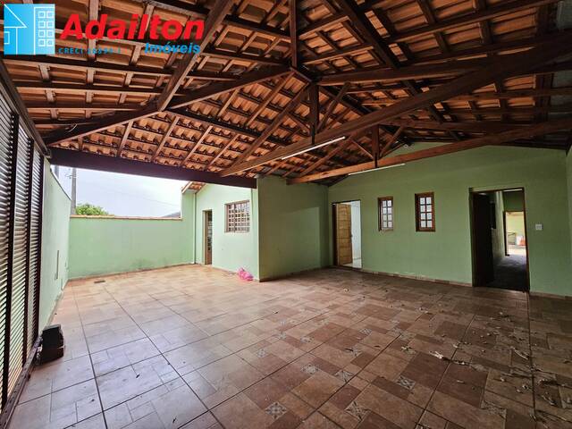 #1805 - Casa para Venda em Piraju - SP - 2