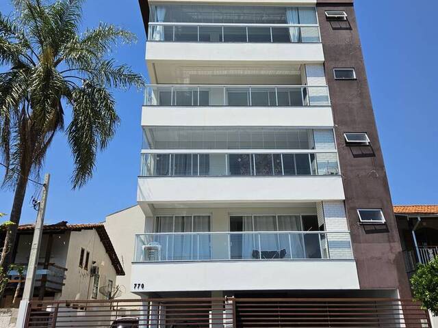 #1809 - Apartamento para Venda em Piraju - SP - 1