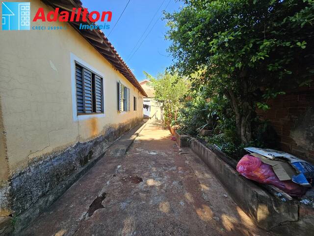 #1827 - Casa para Venda em Piraju - SP - 2