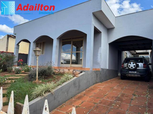 #1828 - Casa para Venda em Piraju - SP - 2