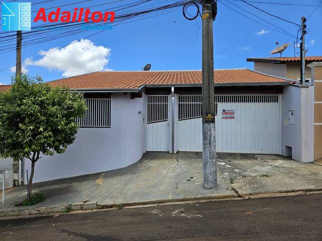 #1349 - Casa para Locação em Piraju - SP - 1