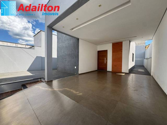 #1817 - Casa para Venda em Piraju - SP - 2