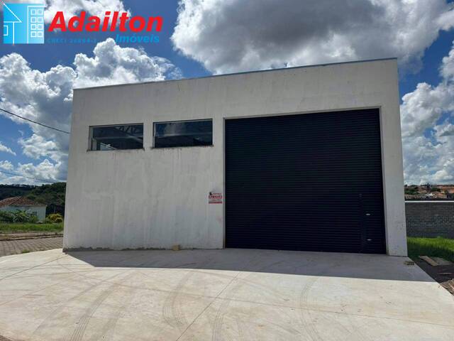 Locação em RESIDENCIAL SYLVIA DA MOTTA PORTO - Piraju