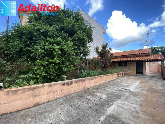 #1887 - Casa para Locação em Piraju - SP - 2