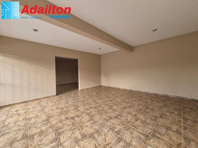 #373 - Casa para Venda em Piraju - SP - 2