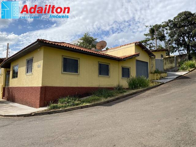 #1897 - Casa para Locação em Piraju - SP - 2