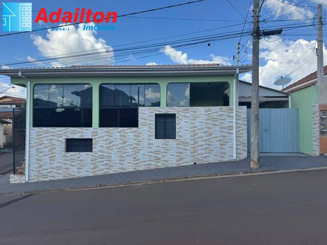 Casa para Venda em Piraju - 2