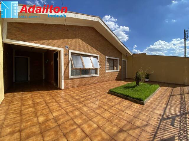 Casa para Venda em Piraju - 2