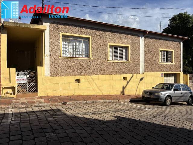 #1949 - Casa para Venda em Piraju - SP